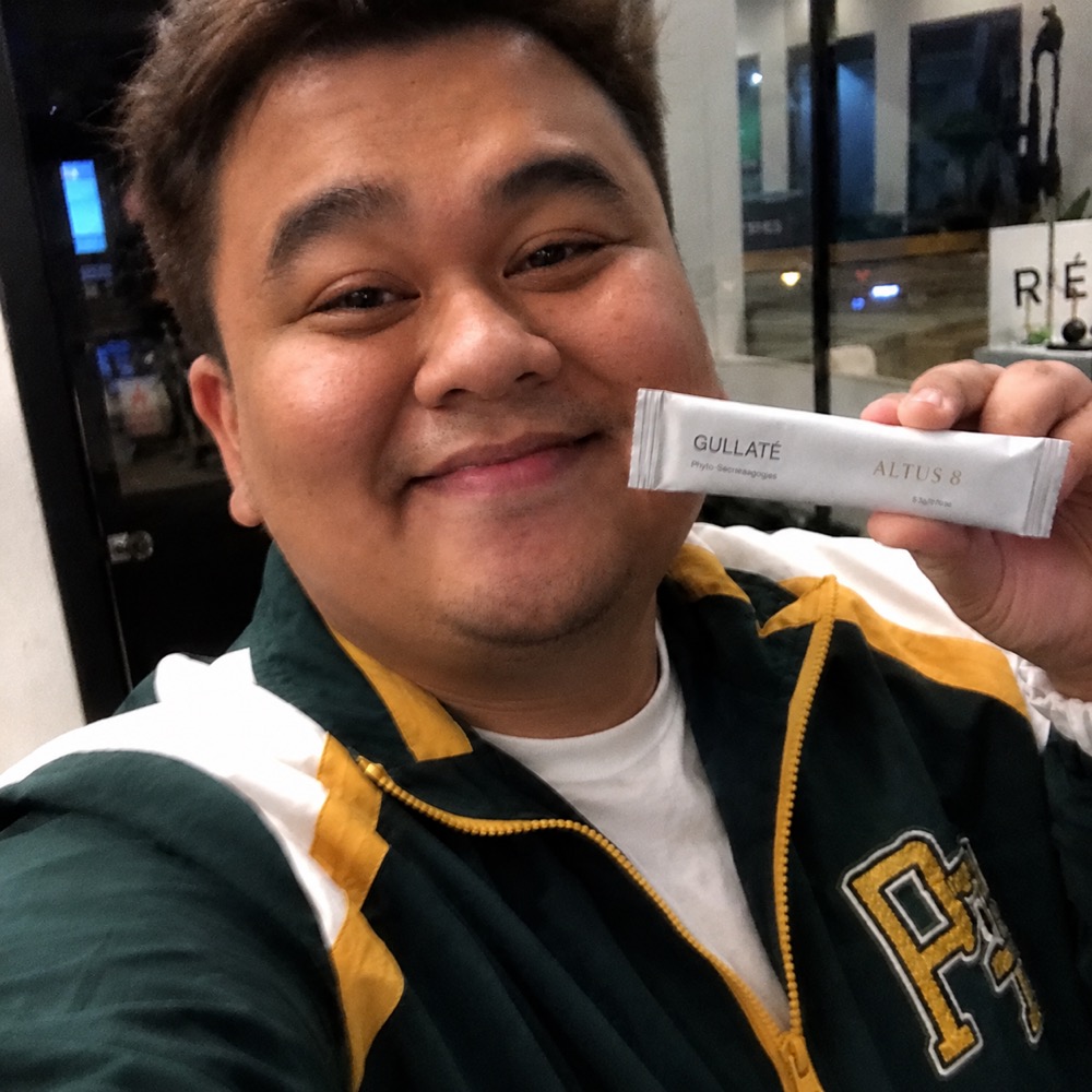 ALTUS 8 member Aiman with his GULLATE sachet