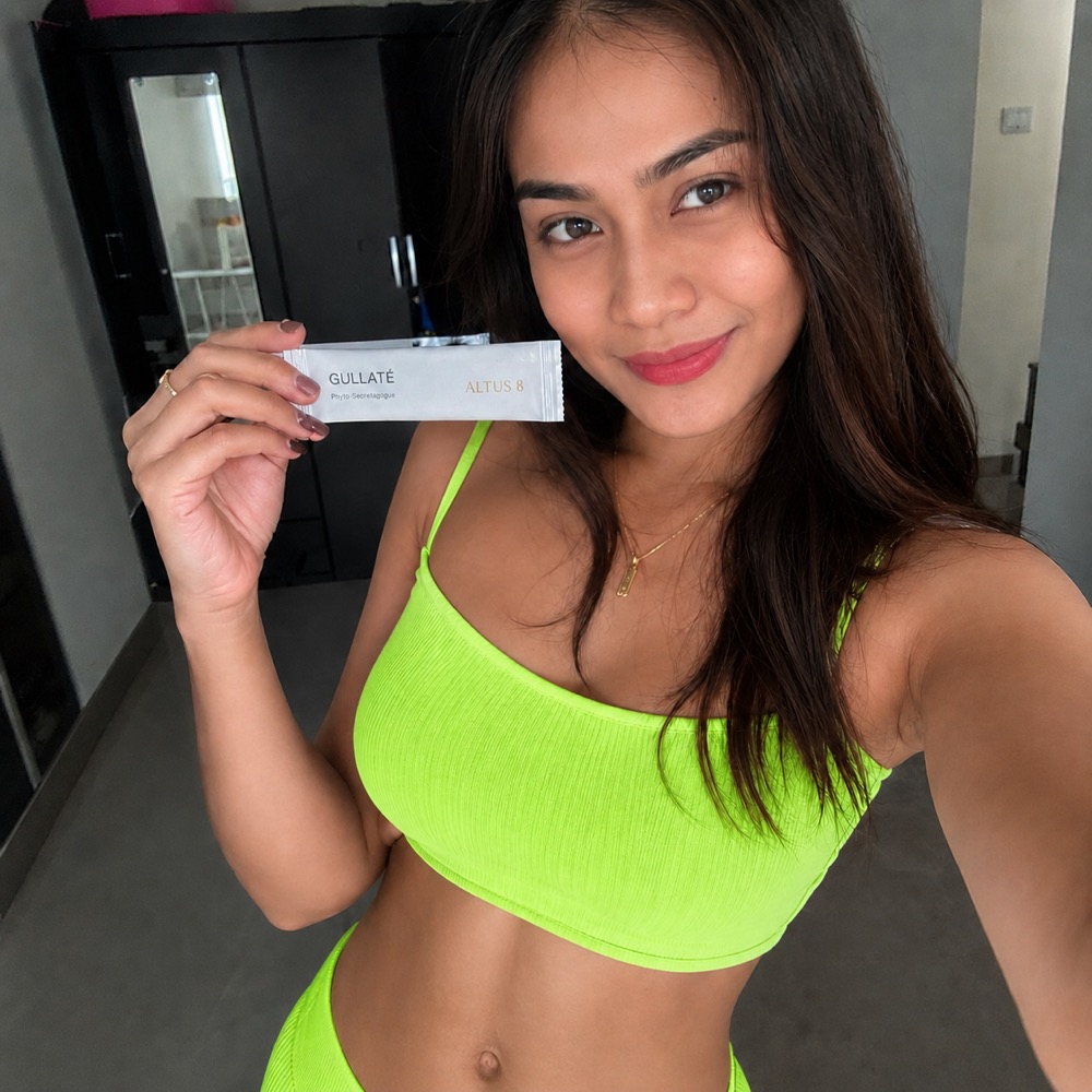 ALTUS 8 member Maya with her GULLATE sachet